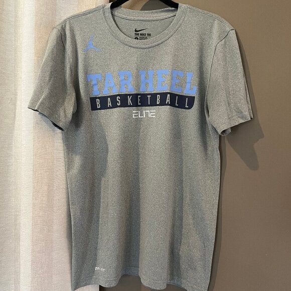 Nike Tops - North Carolina Gray & Blue Tar Heels Nike Elite Shirt, Jordan, Size Small